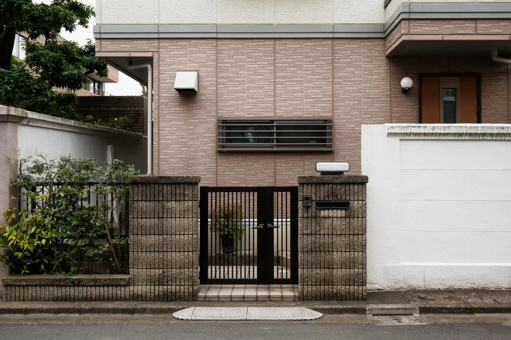 Modern Driveway Gates